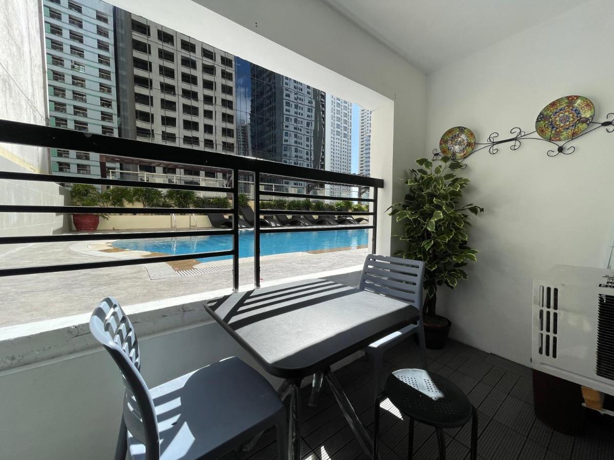 Poolside Family Room Greenbelt Makati Makati City Eksteriør bilde